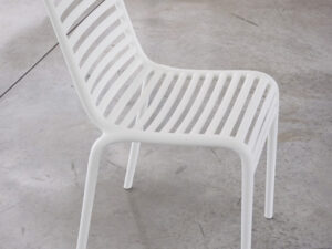 Sedia Driade modello Pip-e colore bianco
